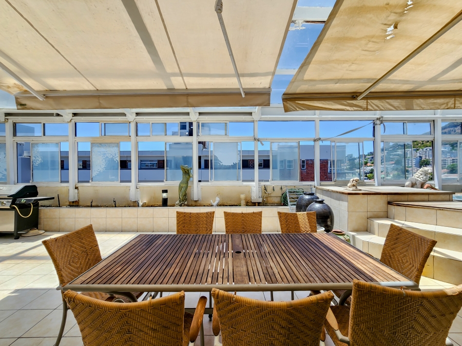 4 Bedroom Property for Sale in Sea Point Western Cape